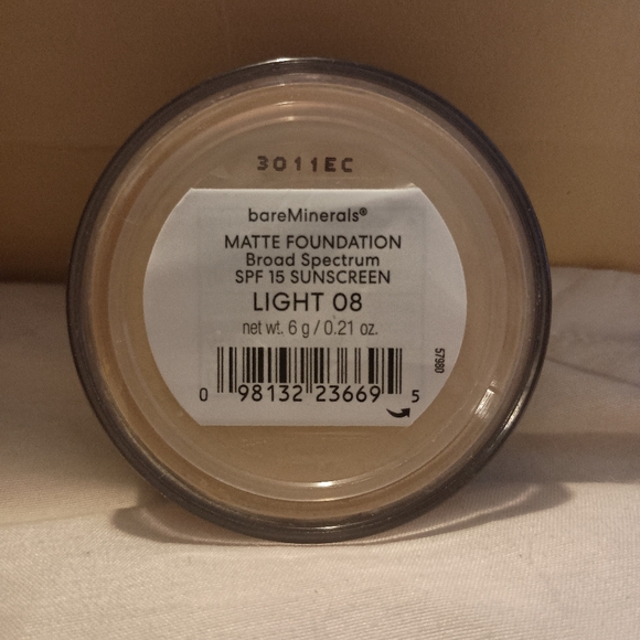 NWT BareMinerals ORIGINAL MATTE Loose Mineral Foundation Broad Spectrum 08 light - Picture 4 of 5